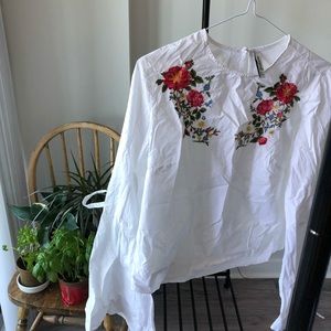 Stradivarius shirt with flared sleeves